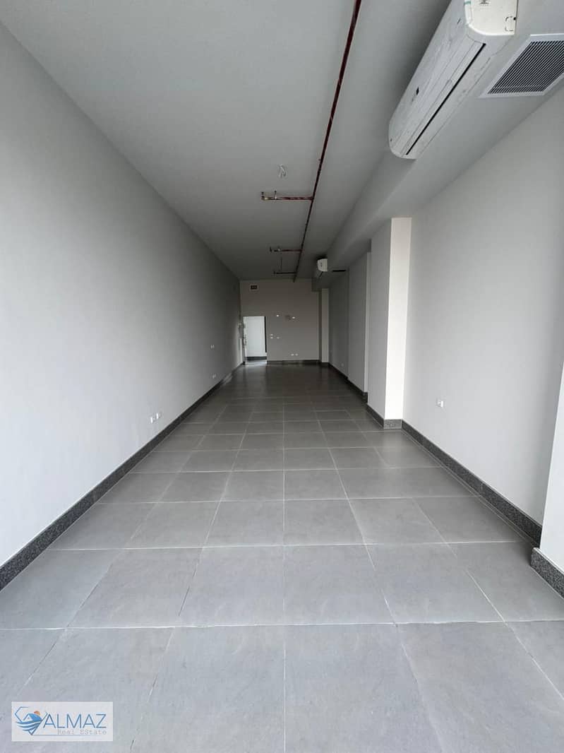 6 WhatsApp Image 2025-12-17 at 3.26. 02 PM (1). jpeg