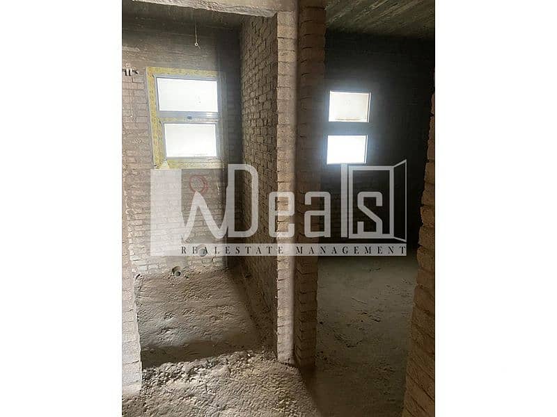 2 WhatsApp Image 2025-12-17 at 15.39. 34. jpg