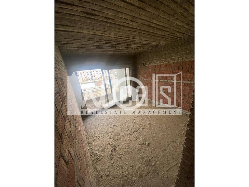 4 WhatsApp Image 2025-12-17 at 15.39. 34 (3). jpg