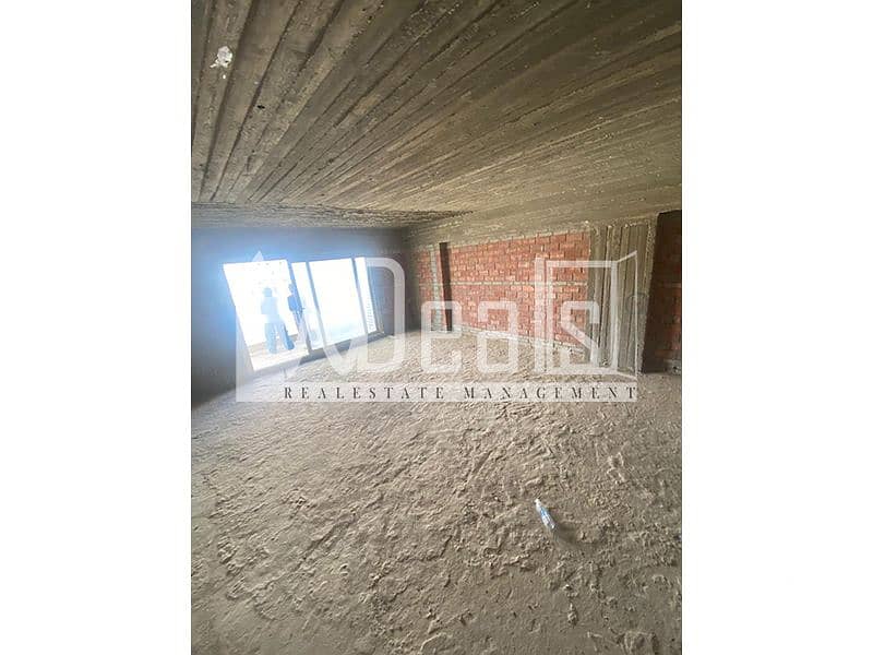 7 WhatsApp Image 2025-12-17 at 15.39. 34 (4). jpg