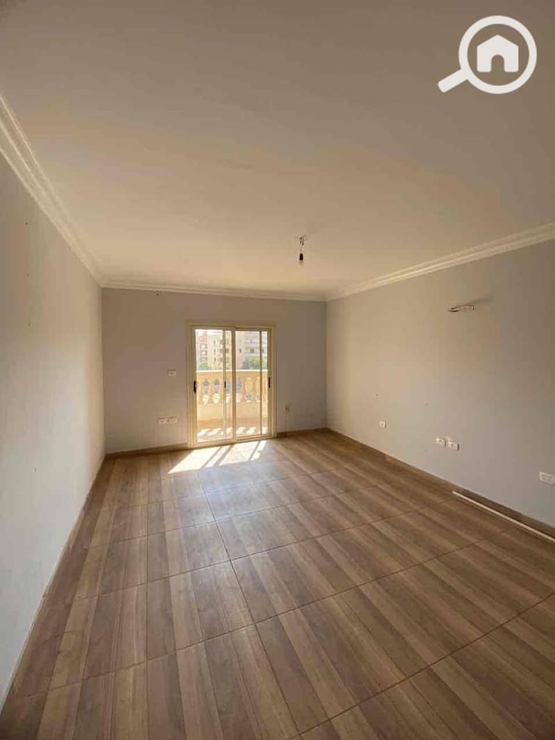 4 84a19ec1-9c4c-4a50-863a-35d10eb4b5a8. jpg