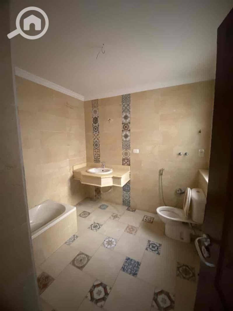 5 5536650d-0ba6-4f09-96db-b816545be153. jpg