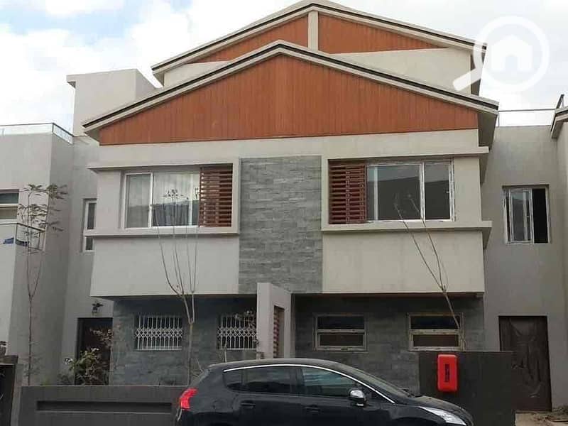 12 fbe2277a-fda0-4291-9930-80fee8938621. jpg