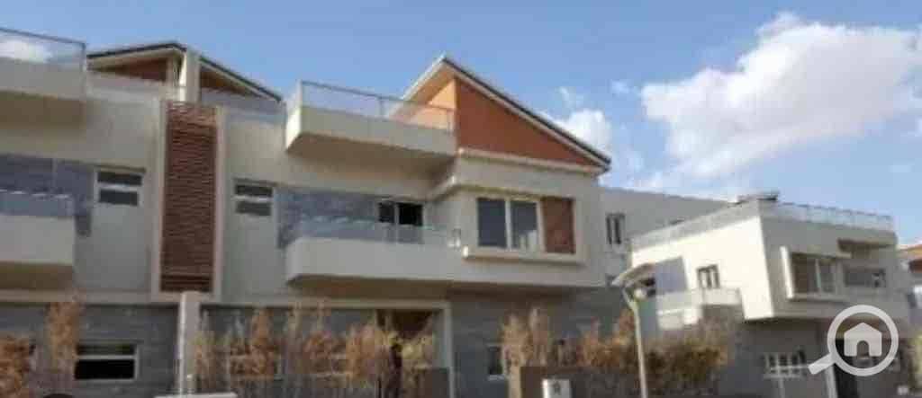 17 c3b8585f-92d0-48e7-b506-b5698d7e4613. jpg