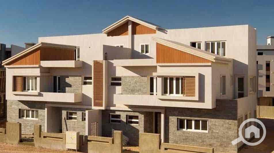 20 441a66f4-1720-4d16-95ce-1c646d4faa70. jpg