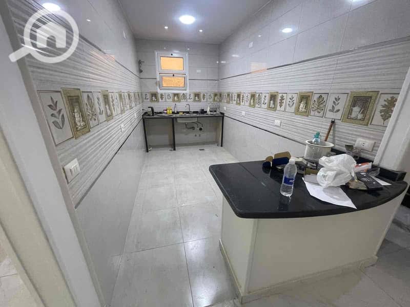 8 3caf1499-540e-4065-961b-98f1dff2540f. jpg