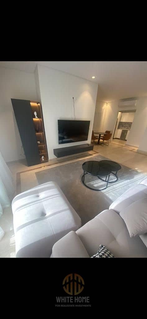 12 f8d956c7-36d4-4c75-9c00-3e1ad1c1fc53. jpeg