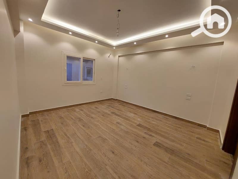 3 69ce2f6d-a59e-4395-a299-330fff5b247b. jpg