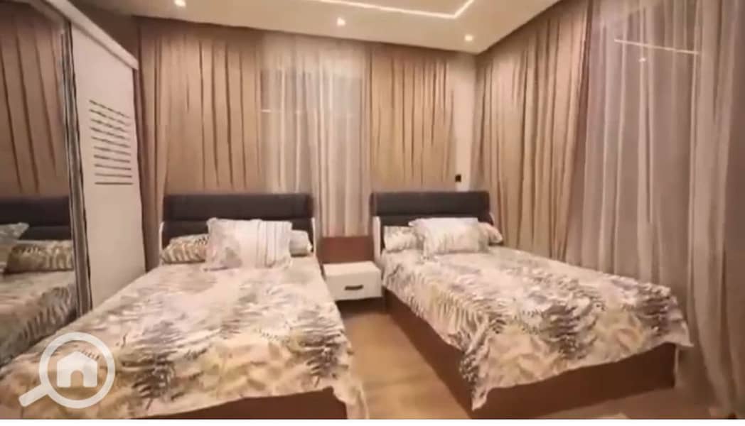 4 WhatsApp Image 2025-12-17 at 14.00. 36. jpeg