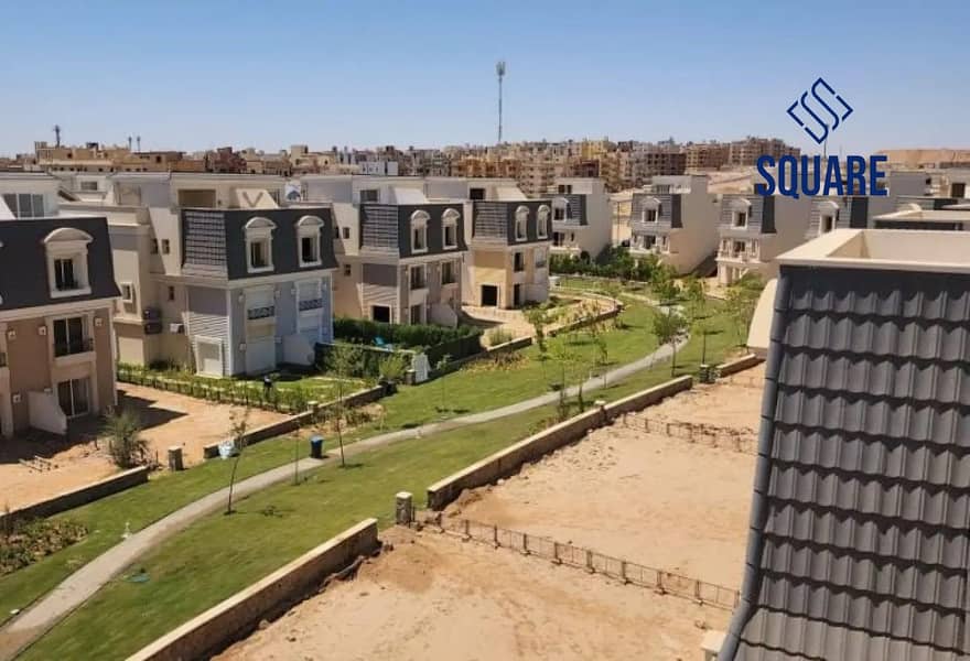 2 8336708-6b3b7o. jpg