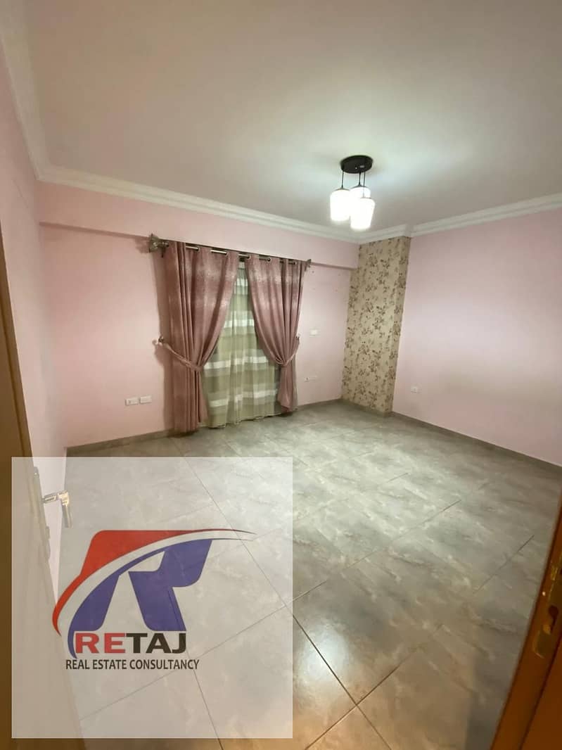 4 WhatsApp Image 2025-12-17 at 14.55. 51 (5). jpeg