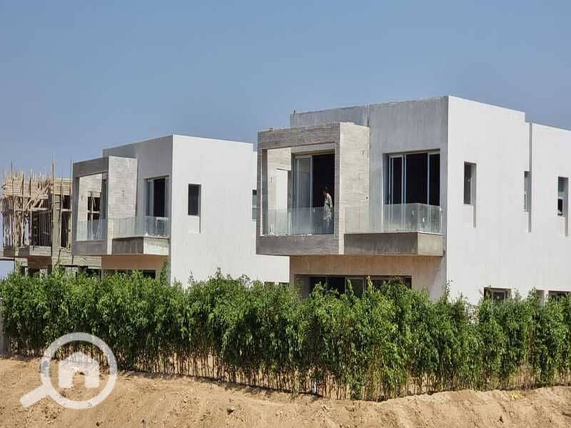 2 a71f316b-d8a0-492b-9604-2311fbc68aaa. jpg