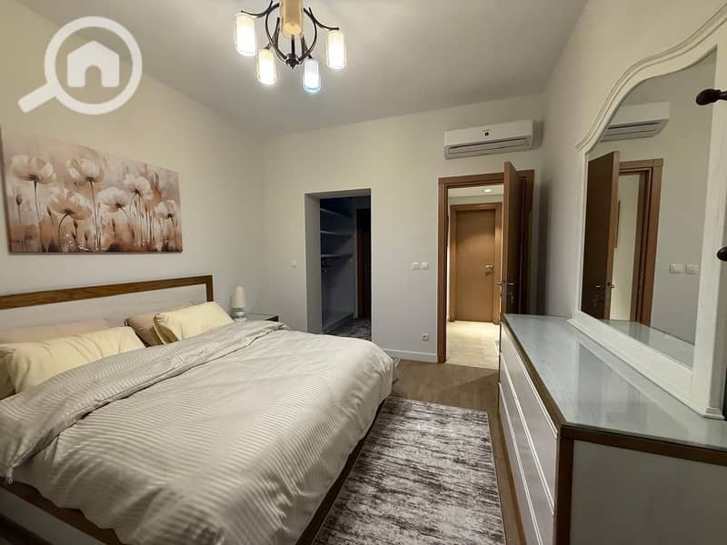 5 359bbdb3-debd-425d-b00c-400f03864ab8. jpg