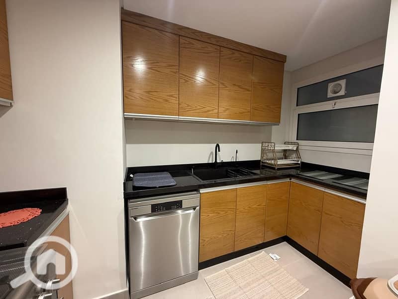 11 0bce41d3-8df3-422a-8fa4-bf70b65d344f. jpg