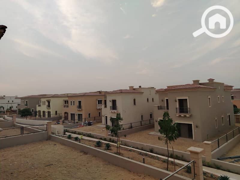 8 a626ea43-b122-49e7-9f64-82265c10e533. jpg