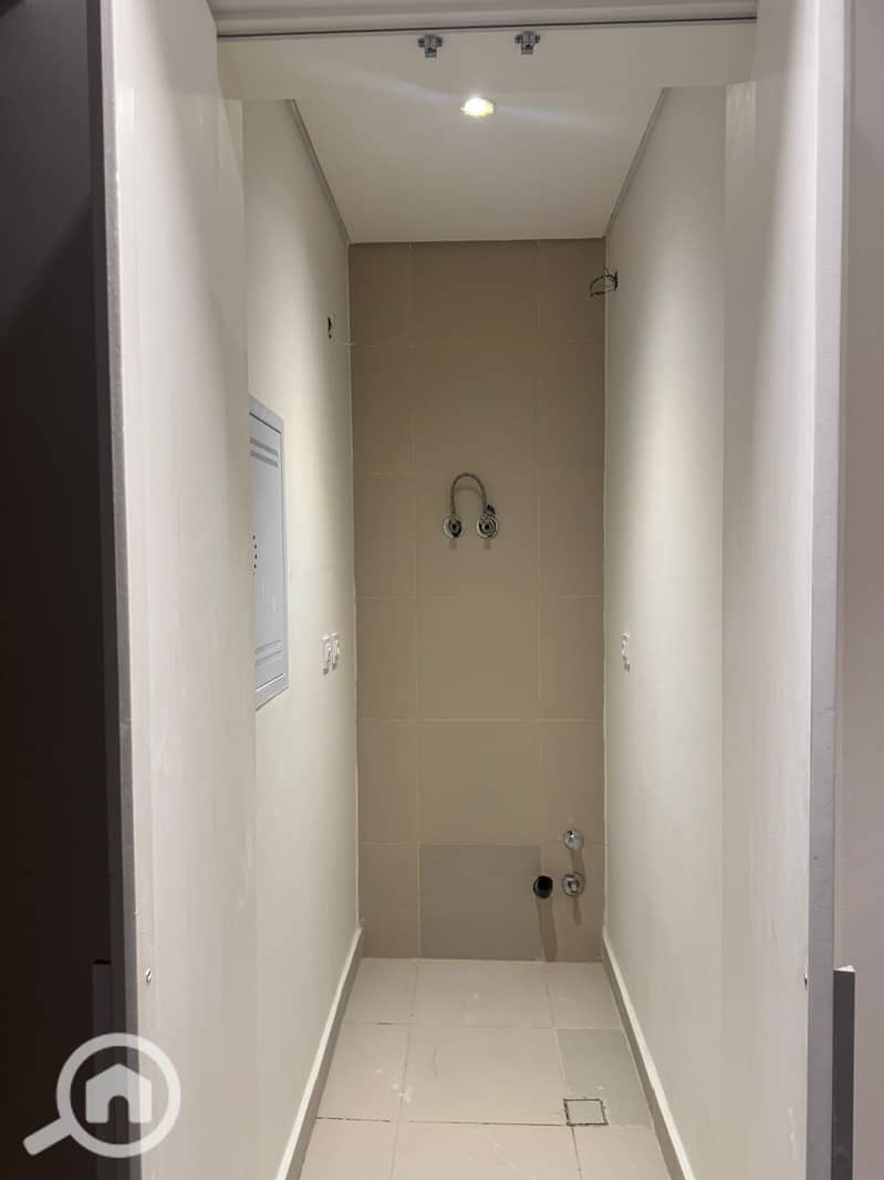 3 de08540e-c994-4f8e-9396-797cc87aa57c. jpg