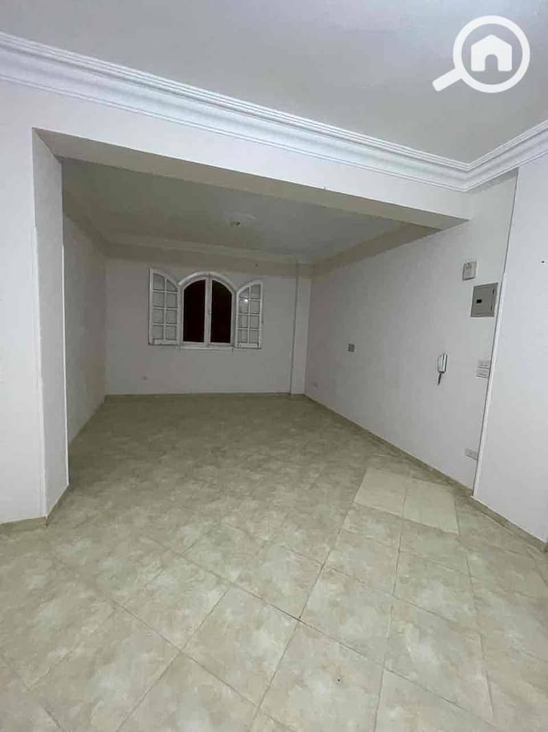 3 12f778f7-55e2-4709-b529-90183ecb1687. jpg