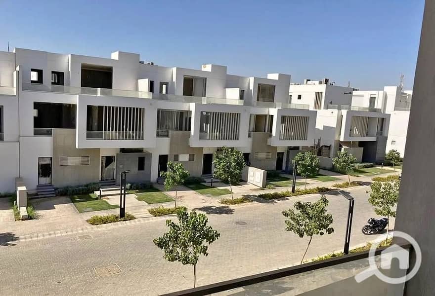 5 484317197_2012541032573129_2333100461629804779_n. jpg