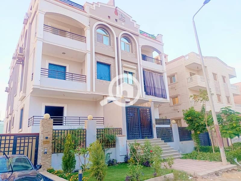 21 0f171a22-febf-4a8a-9c20-d8a6af8dcf6b - Copy. jpg