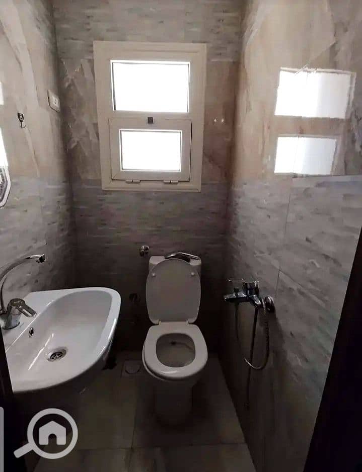 8 WhatsApp Image 2024-05-14 at 11.02. 52 (4). jpeg