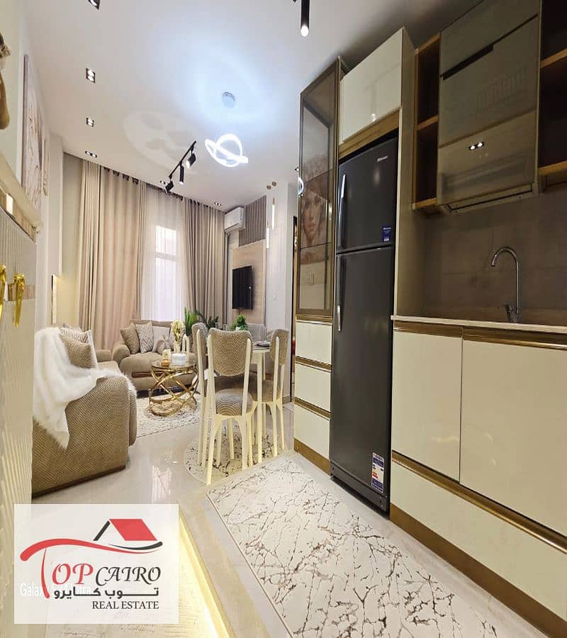 4 WhatsApp Image 2025-12-14 at 1.22. 35 PM_800x900 (1). jpg