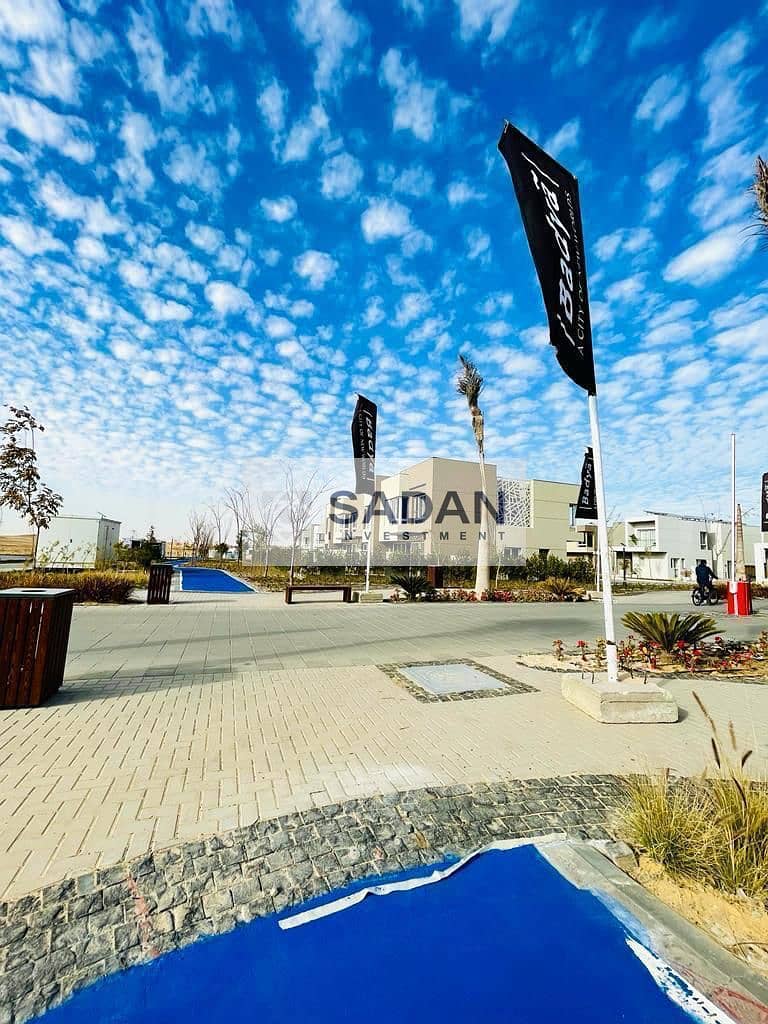 10 17587ab3-5ff4-4c91-b8f6-b146d71f1415. jpeg