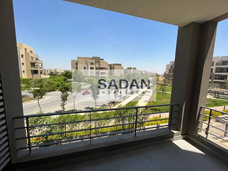 8 69f86e23-e70c-4fa1-a3ef-4b49f5a6aba0. jpeg