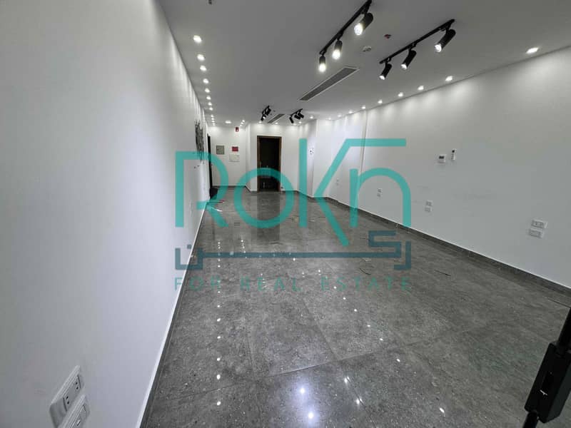 2 5bbda131-e762-4af9-833c-a56ea5d165a6. jpg