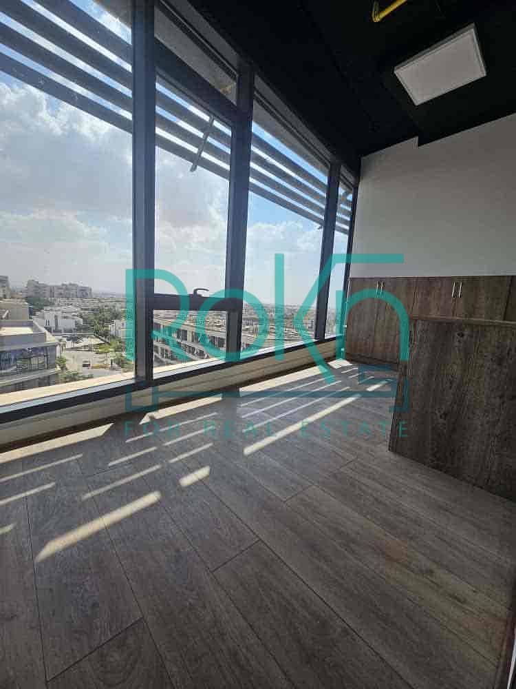 5 4c9e9c13-d945-464a-9f1e-718256bbdedb. jpg