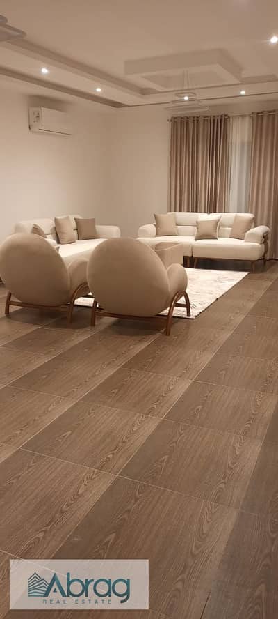 4 Bedroom Twin House for Rent in Sheikh Zayed, Giza - WhatsApp Image 2025-12-03 at 8.05. 20 PM. jpeg