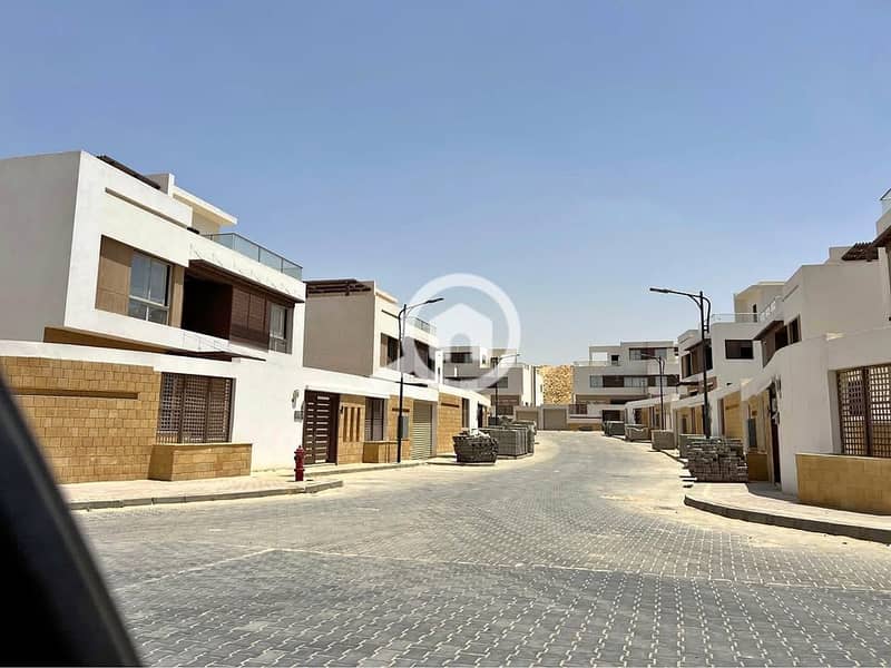 2 573522456_684090787693576_3085387335719867831_n. jpg