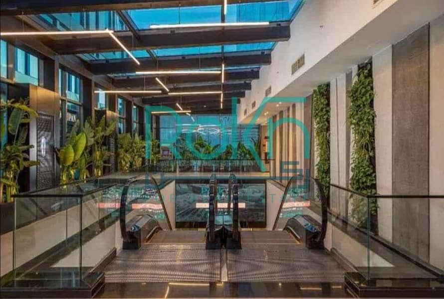 6 8ce9c35c-4f2e-4ce5-a840-836c4a1516e1. jpg