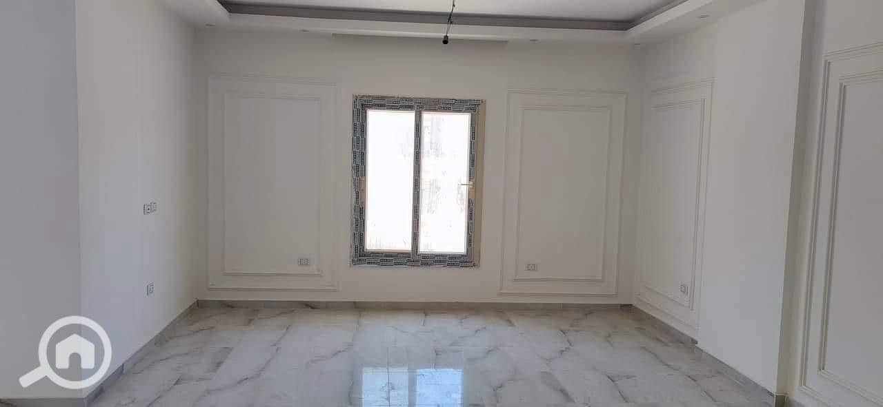 6 WhatsApp Image 2025-12-17 at 15.40. 44 (1). jpeg