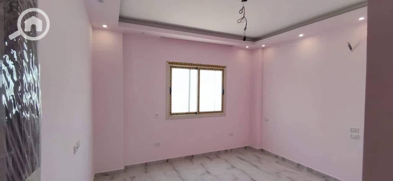 10 WhatsApp Image 2025-12-17 at 15.40. 43 (1). jpeg