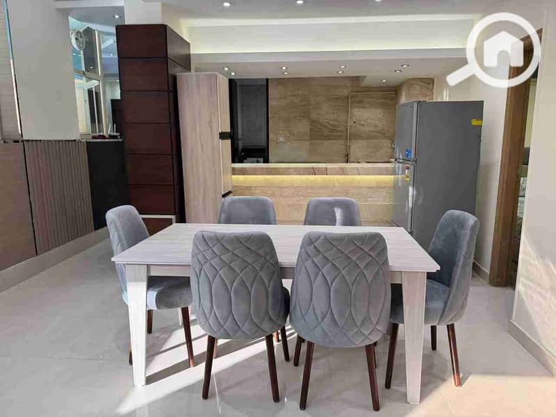 1000607753. jpg 1000607753. jpg