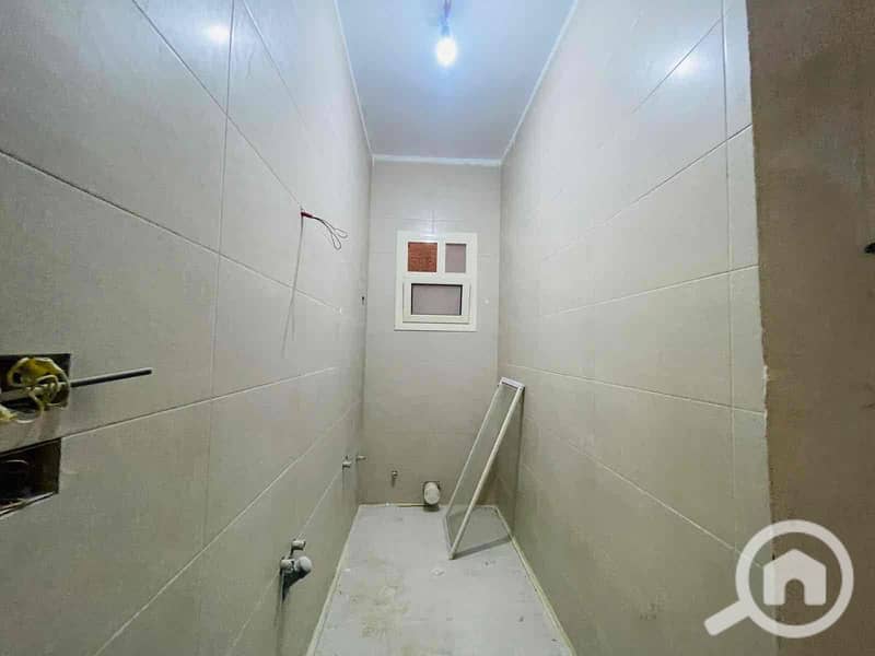 5 fc0ac479-f6c4-4f16-9424-a385e0929494. jpg