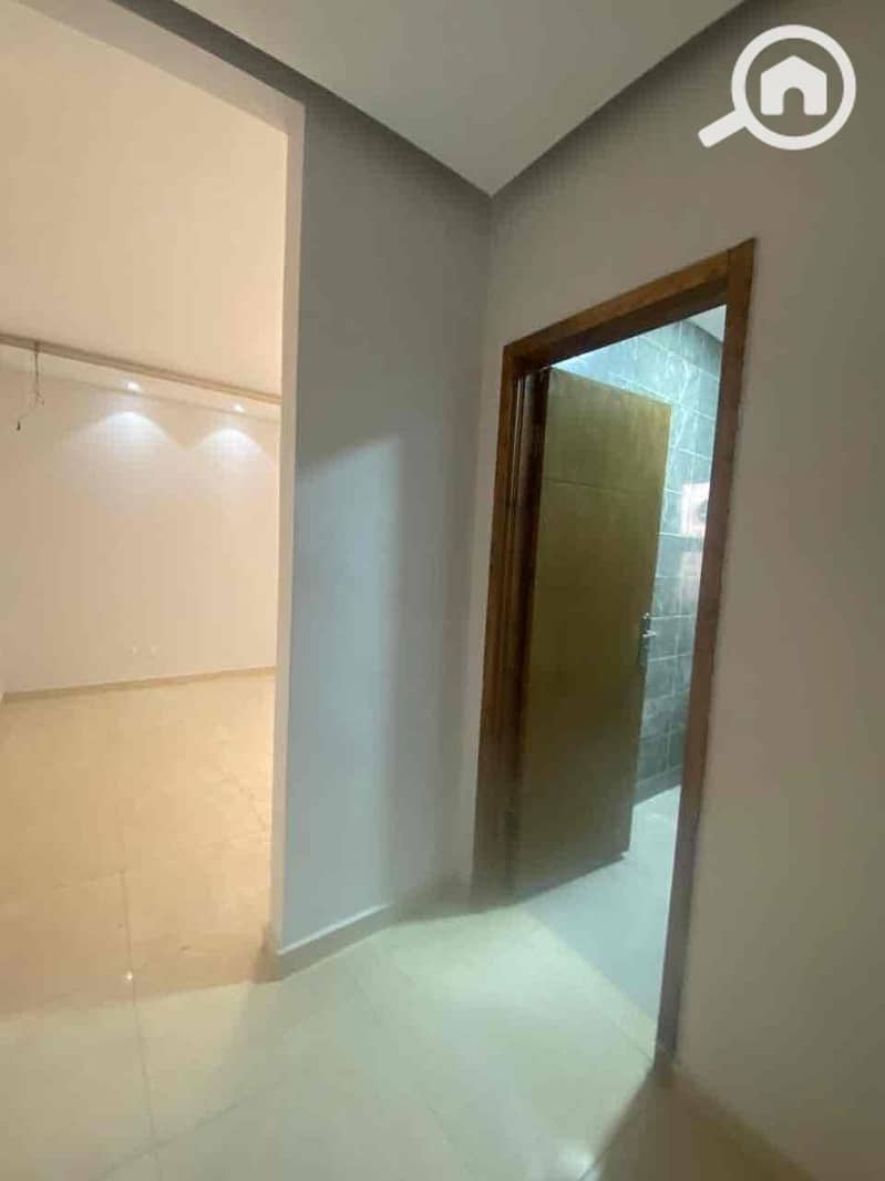 9 96a9def2-43db-43ef-a55e-f04492c82966. jpg