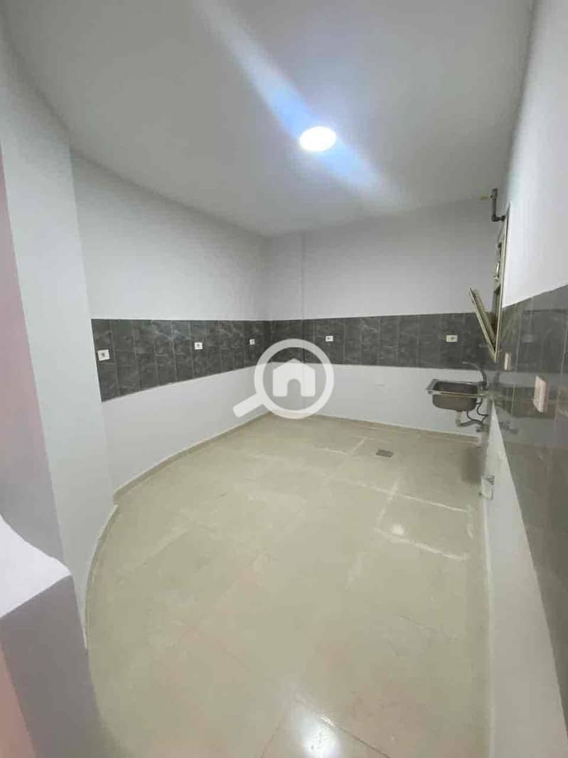 10 5bd00312-ed36-4209-b8ea-eb7f143f6cec. jpg