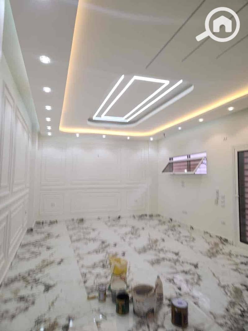 2 37e92be0-377d-4df5-aa15-cb623604cf60. jpg