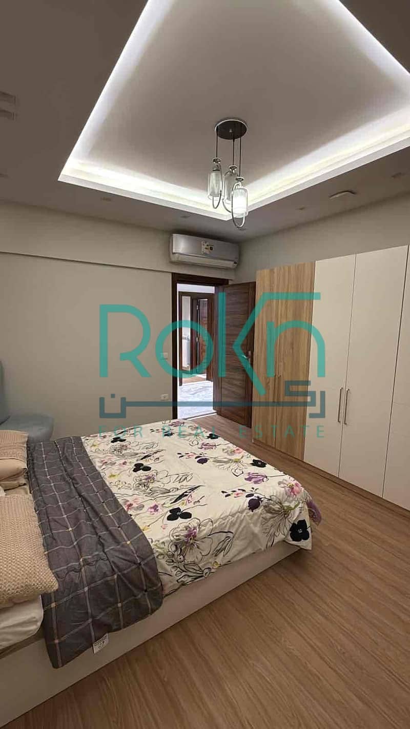 17 0c292422-2a85-4e02-bed8-5a9d875566f0. jpg