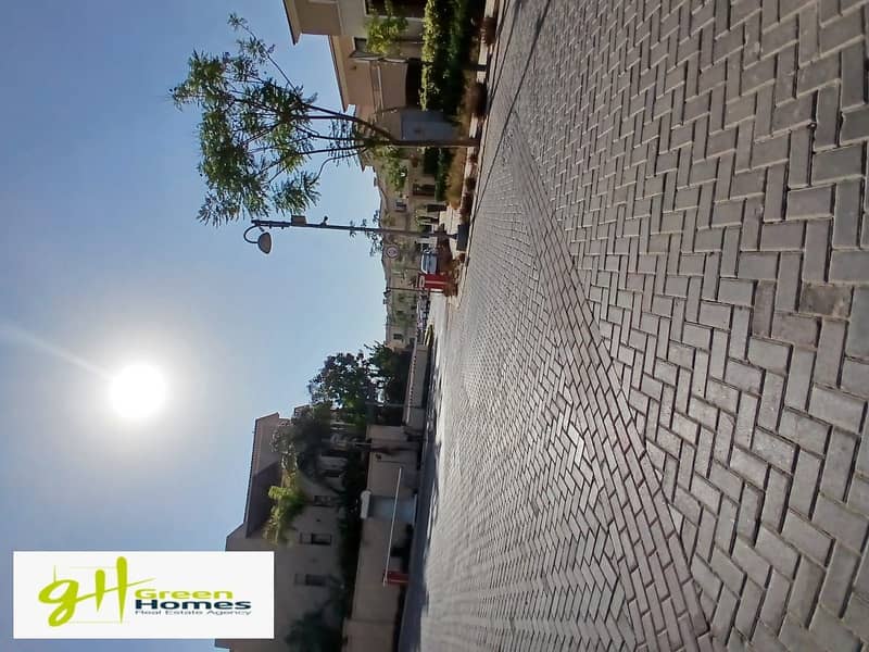 2 WhatsApp Image 2025-10-27 at 1.12. 21 PM (1). jpeg