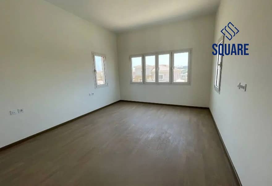 6 8401472-03f10o. jpg