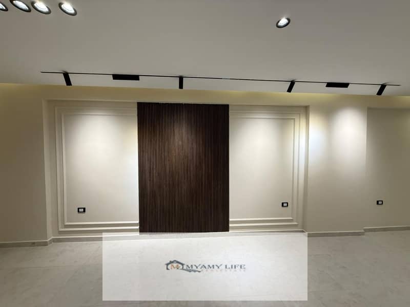 2 WhatsApp Image 2025-12-07 at 11.51. 42 AM (1). jpeg