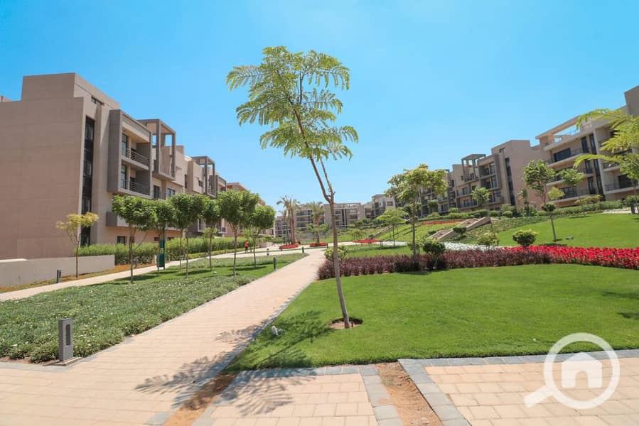 3 Fifth-Square-Al-Marasem-1-1024x683. jpg