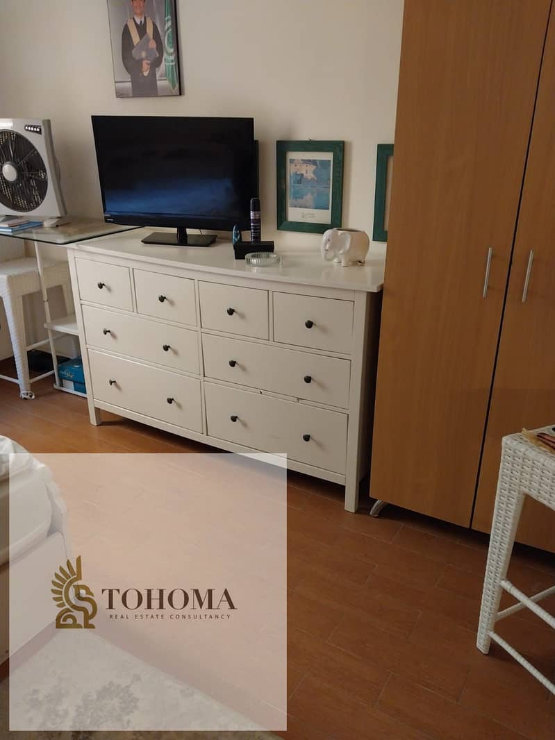 5 d90621df-e2f3-4382-804f-12dcb2a4cde2. jpg