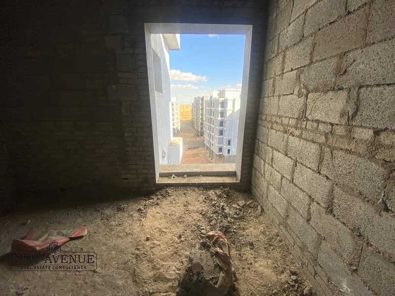 5 WhatsApp Image 2025-12-17 at 4.23. 13 PM (1). jpeg