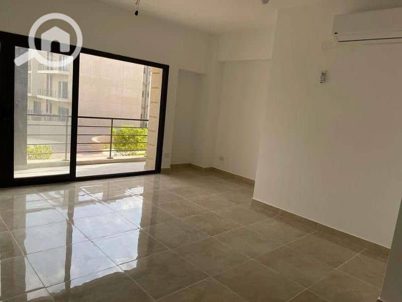 4 WhatsApp Image 2025-12-16 at 11.04. 08 PM (1). jpg