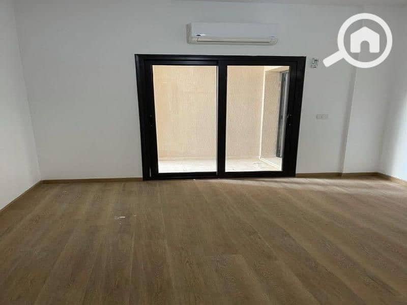 6 WhatsApp Image 2025-12-16 at 11.04. 09 PM (3). jpg