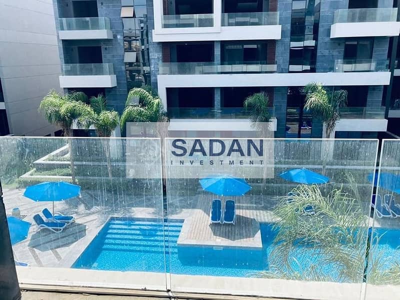 10 d7172165-dd64-4f22-a178-a94b021dbe41. jpg