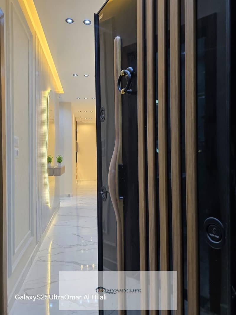 19 WhatsApp Image 2025-11-04 at 2.43. 29 PM (1). jpeg